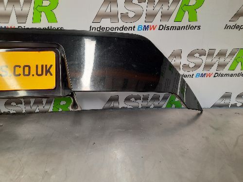 BMW E65 E66 7 SERIES Rear Bootlid Panel Number Plate Holder