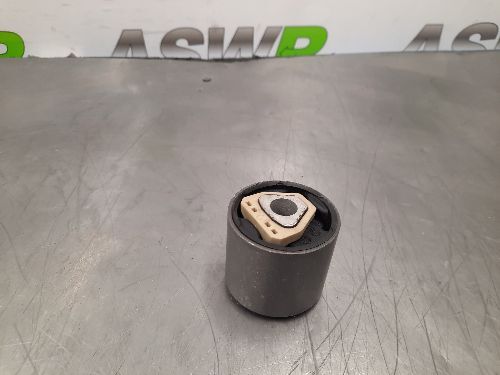 BMW E32 7 SERIES 730i 735i Front Wishbone Bush