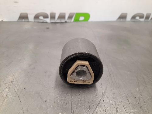 BMW E32 7 SERIES 730i 735i Front Wishbone Bush