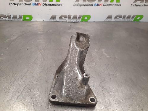 BMW E46 3 SERIES N42 NS Passenger Side Engine Mount Bracket