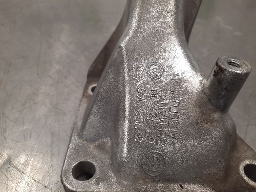 BMW E46 3 SERIES N42 NS Passenger Side Engine Mount Bracket