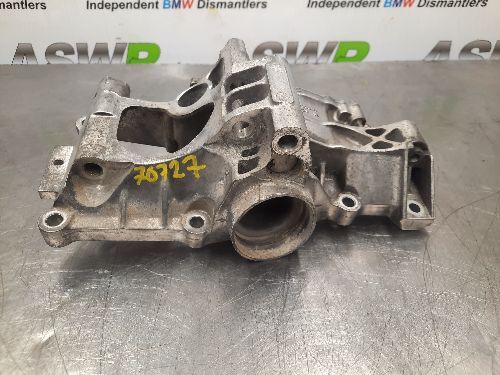 BMW Water Pump Bracket B58 Petrol F20 F22 F30 F32 G30 G11