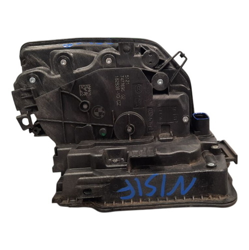 BMW Front Door Catch N/S Passenger Left G30 G31 G32 G11 5 6 7 SERIES