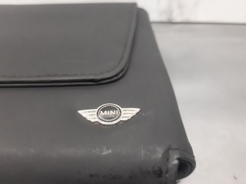 MINI CLUBMAN R55 Owners Handbook