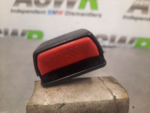 BMW E46 3 SERIES Convertible Rear Seat Belt Buckle N/S Passenger
