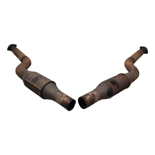 BMW Centre Exhaust Catalytic Pipes Pair S85 E60 E61 M5