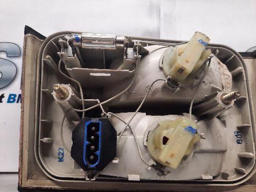 BMW 5 SERIES Light Boot / Tailgate N/S Passenger Side E34 Saloon