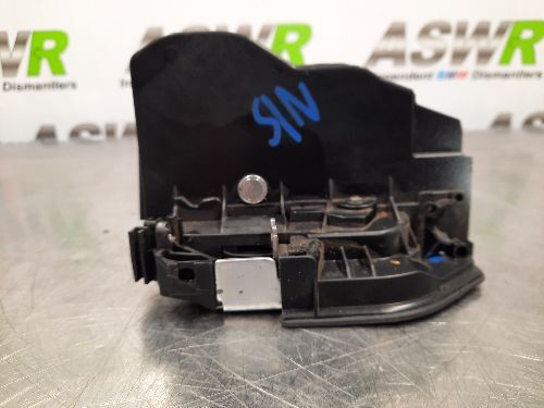 BMW E & F Generation Door Catch Front N/S Passenger Side