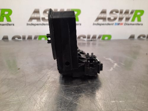 BMW E & F Generation Door Catch Front N/S Passenger Side