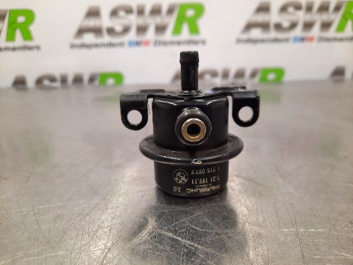 BMW Fuel Pressure Regulator E30 E36 318I M40