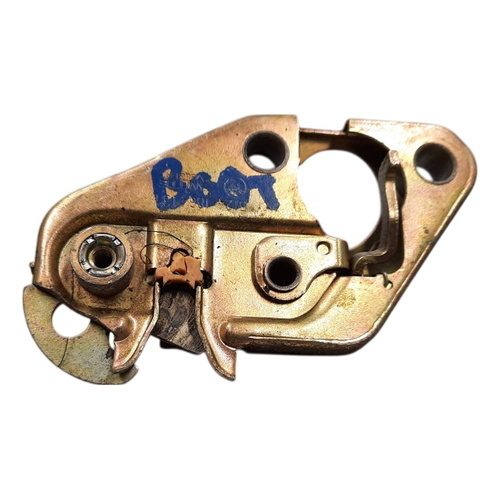 BMW E30 3 SERIES Bootlid / Tailgate Catch