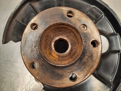 BMW Rear Wheel Hub O/S Drivers Right F20 F21 F22 F23 F33 1 2 4 SERIES