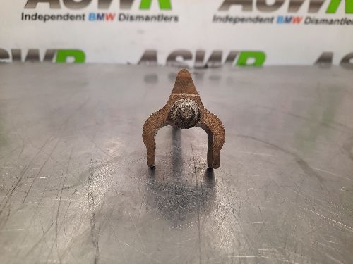 BMW Fuel Injector Clamp B37 B47 N47N Diesel Engines