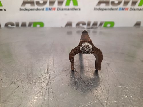 BMW Fuel Injector Clamp B37 B47 N47N Diesel Engines