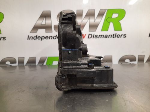 BMW Door Catch Actuator Front O/S Right Drivers F45 F46 G11 F48 F39