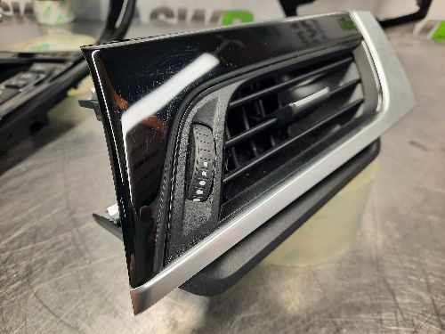 BMW X1 F48 Dashboard Interior Trim Set