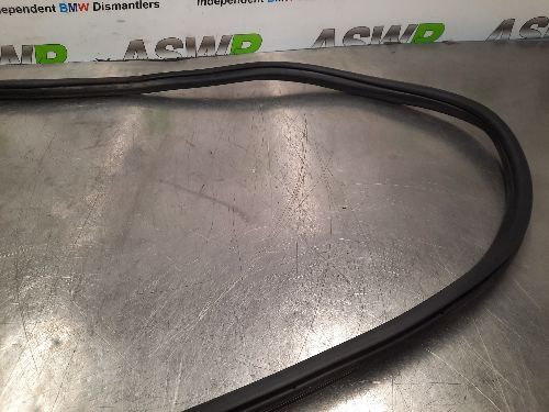 BMW X1 F48 Rear Door Seal Edge Protection Weatherstrip L&R