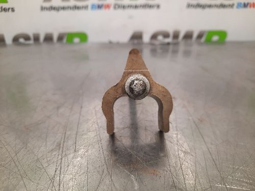 BMW Fuel Injector Clamp B37 B47 N47N Diesel Engines