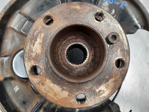 BMW Rear Wheel Hub N/S Passenger Left F20 F21 F22 F33 1 2 4 SERIES