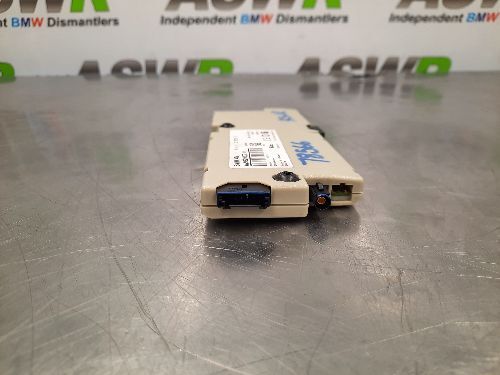 BMW Diversity Antenna Amplifier (868 MHZ) F10 F01 F02 5 7 SERIES