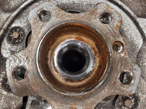 BMW Rear Wheel Hub N/S Passenger Left G31 5 SERIES Touring