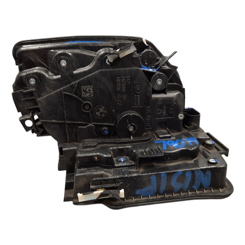 BMW Front Door Catch N/S Passenger Left G30 G31 G32 G11 5 6 7 SERIES