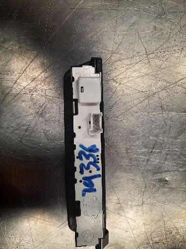 BMW Driver Assistance Switch F10 F11 F06 F12 F13 5 6 SERIES