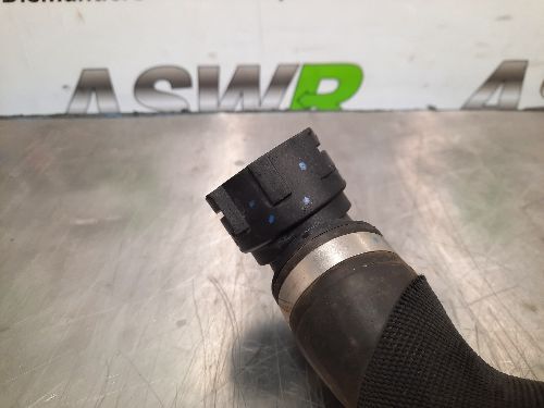 BMW Bottom Radiator Hose N63 Petrol F10 F12 F01 5 6 7 SERIES