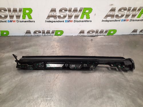 BMW Connection Angle Trim Rear Quarter Window N/S E88 1 SERIES