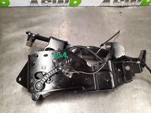 BMW E88 1 SERIES Convertible Drivers Right Hydraulic Roof Hinge