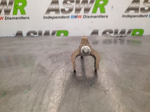BMW Fuel Injector Clamp B37 B47 N47N Diesel Engines