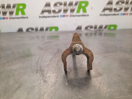 BMW Fuel Injector Clamp B37 B47 N47N Diesel Engines