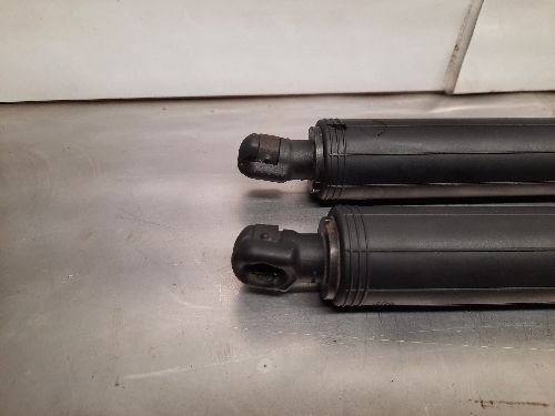 BMW Tailgate Struts Electric Pair F46 2 SERIES Gran Tourer
