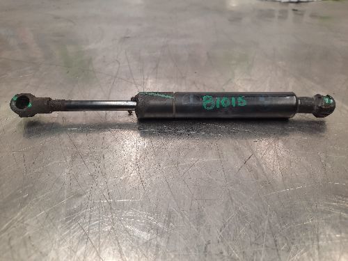 BMW Z3 Bootlid Gas Strut Single