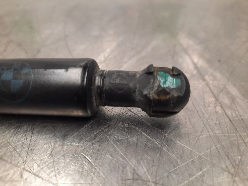 BMW Z3 Bootlid Gas Strut Single