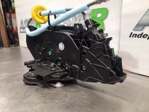 BMW Front Door Catch O/S Drivers Side F40 1 SERIES