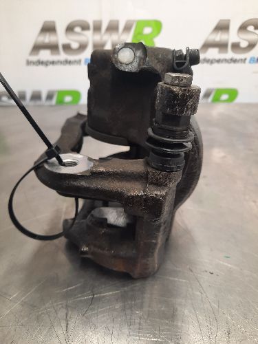 BMW Brake Caliper Front O/S Drivers Right F40 F45 G20 G22 F48