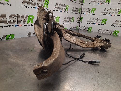 BMW Front Wheel Hub N/S Passenger Side F10 F11 F12 F13 5 6 SERIES