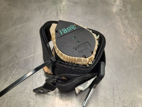 BMW E85 E86 Z4 Front Seat Belt N/S Passenger Side