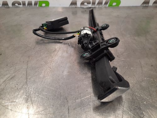 BMW Seat Belt Handover O/S Drivers Right E92 3 SERIES Coupe