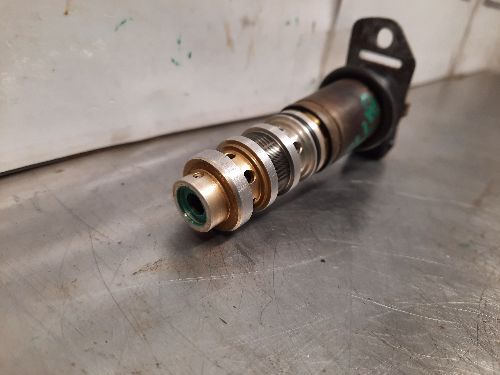 BMW Engine Solenoid Valve N43 Petrol E87 E90 E60 1 3 5 SERIES