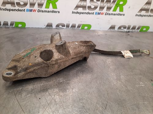 BMW Engine Mount Bracket E87 E90 1 3 SERIES N43 Passenger Side N/S