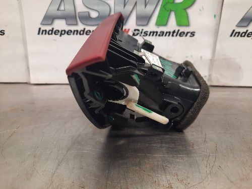 BMW Air Vent Dashboard O/S Drivers Right F20 F22 1 2 SERIES