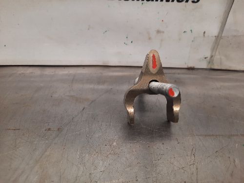 BMW Fuel Injector Clamp B37 B47 N47N Diesel Engines