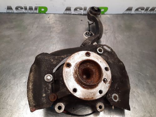 BMW Front Wheel Hub O/S Drivers Right Side E63 E64 6 SERIES