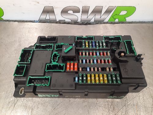 MINI H4 PL3 SPEG Footwell Junction Fuse Box R61 Paceman