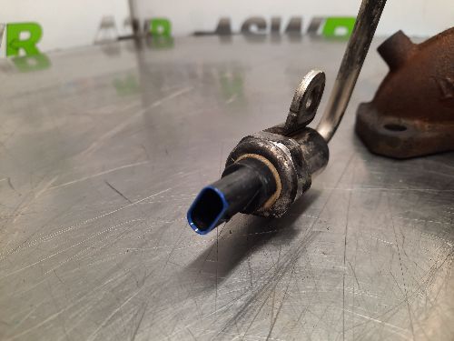 BMW Exhaust Manifold F45 F46 2 SERIES F48 X1 F39 X2 B47 Diesel