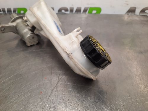 BMW Brake Master Cylinder F40 F45 F46 1 2 SERIES F48 X1 B37 B47 B48