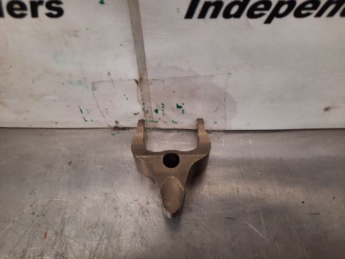 BMW Fuel Injector Clamp B37 B47 N47N Diesel Engines