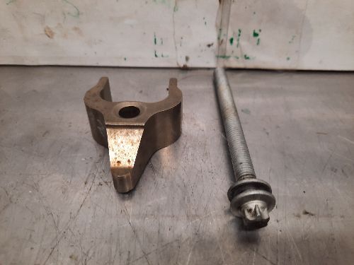 BMW Fuel Injector Clamp B37 B47 N47N Diesel Engines